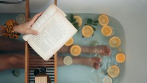 Read more about the article The Rise of Clean Beauty: Embracing Natural Ingredients